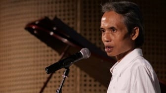 Profil Lengkap Joko Pinurbo, Sastrawan Asal Jawa Barat yang Buat Puisi Jogja Terbuat dari Rindu Pulang dan Angkringan