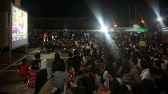 Ribuan Warga Nobar Semifinal Piala Asia U-23 di Halaman Polresta Pontianak