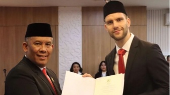 Maarten Paes Resmi Menjadi WNI, Bisakah Membela Timnas Indonesia?