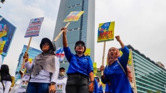 Ribuan Buruh Gelar Aksi Peringati May Day di Jakarta