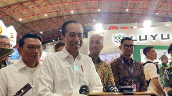 Usai Sambangi Pameran Kendaraan Listrik, Jokowi Harapkan Ekosistem Baru