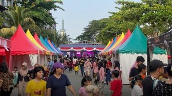 Perkuat Ekonomi Lokal, JIP Dukung UPRS VI Gelar Pelatihan dan Bazar UMKM Rusunawa Jakarta