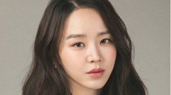 Rilis 15 Mei, Shin Hye Sun Ungkap Alasan Tertarik Bintangi Film 'Following'