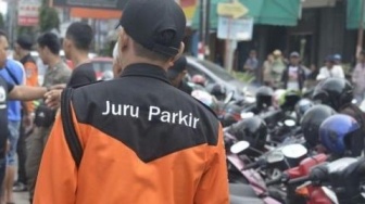 Sisir Minimarket Di Jakarta, Dishub DKI Tertibkan 55 Orang Juru Parkir