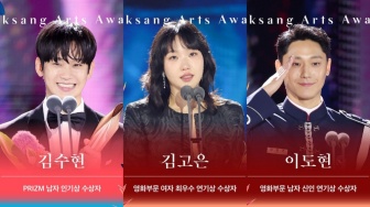 Kim Go Eun Raih Best Aktris, Ini Daftar Pemenang Baeksang Arts Award ke-60