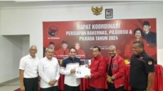 Sudah Tak Ada Foto Presiden Jokowi di Kantor PDIP, Netizen: Kok Mainnya Personal?
