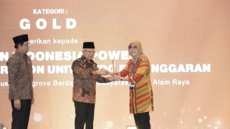 Tingkatkan Kesejahteraan Masyarakat, Wapres Ma'ruf Amin Beri Penghargaan ke PLN IP