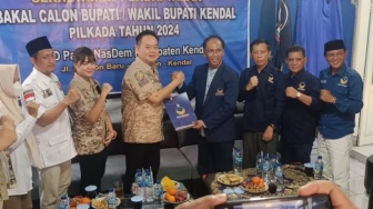 Pilkada Kendal Mulai Menghangat, Kakak Eks Bupati Ikut Daftar Lewat Partai Nasdem