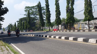 Bahaya Mengintai, Puluhan Bukaan Separator Ilegal di Ring Road Yogyakarta Ditutup