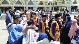 Wali Kota Rahmad Mas'ud Lepas 319 Jemaah Haji Balikpapan Kloter Pertama