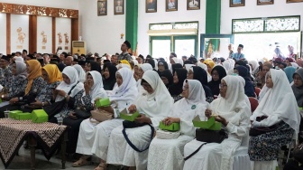 Mesin Pesawat Garuda Indonesia Terbakar, Begini Kondisi 450 Penumpang Calon Haji Asal Sulawesi Selatan