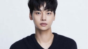 Bertema Hukum, Cha Hak Yeon Digaet Main Drama 'Labor Attorney Noh Moo Jin'