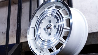 HSR Wheel Rilis Dua Velg Baru untuk Pecinta Modifikasi Bergaya Retro