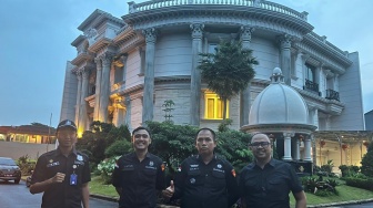 Kasus Korupsi PT Timah, Kejagung Sita Rumah Mewah Milik Tersangka Tamron di Serpong