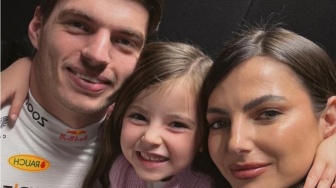 Mengenal Penelope Kvyat, Gadis Cilik yang Nempel dengan Max Verstappen