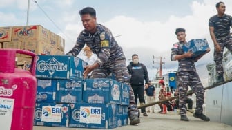 BRI Peduli Salurkan Beras hingga Obat-obatan untuk Korban Erupsi Gunung Ruang