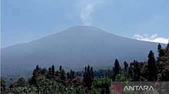 Aktivatas Gunung Slamet Meningkat, BPBD Banyumas Minta Masyarakat Tetap Tenang