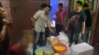 Polda Metro Jaya Gerebek Pabrik Narkoba di Citeureup, 1,2 Juta Pil PCC Disita Sebagai Barang Bukti