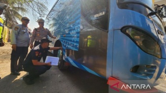 Satlantas Depok Gelar Ramp Check Bus Pariwisata, 4 Unit Dinyatakan Tidak Layak Jalan