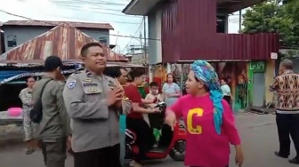 Emak-emak Tampar Polisi di Kota Makassar Jadi Tersangka