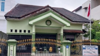 Penampakan Rumah Masa Kecil Babe Cabita di Medan yang Dijual, Tertarik Beli?