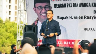 Anies Hadiri Halalbihalal dengan JRMK, Warganet: Masih Dikangenin Warga Ya Pak