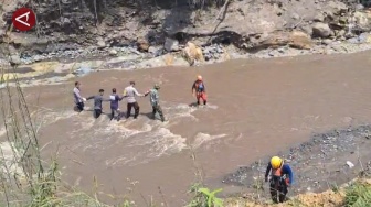 Pencarian 10 Korban Banjir Bandang Sumbar Dihentikan, Keluarga Ikhlas