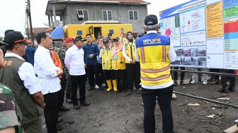 Jokowi Instruksi Banjir Lahar Dingin di Sumbar: Santunan Segera Diberikan dan Relokasi Rumah Warga