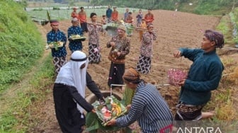 Seniman Ingatkan Pentingnya Menjaga Lingkungan, Lakukan Mitigasi Ketersediaan Air untuk Kebutuhan Saat Kemarau