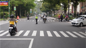 Tetap Selamat saat Berkendara Motor di Jalan, Begini Taklukkan Persimpangan dengan Aman