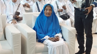 Menabung dari Hasil Panen, Nenek 94 Tahun Asal Kediri Ini Akhirnya Berangkat Haji