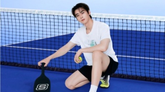 7 Inspirasi Gaya Sporty ala Cha Eun Woo ASTRO, Tampil Modis dan Fashionable