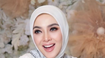 Punya Wajah Mulus, Video Lawas Syahrini Bagikan  Tips Agar Tak Berjerawat Kembali Viral