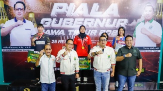 Tutup Kejuaraan Bulu Tangkis Piala Gubernur Jatim 2024, Pj. Gubernur Adhy Optimis Lahirkan Bibit Unggul Berkualitas