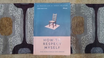 Ulasan Buku How to Respect Myself: Bangun Harga Diri dan Raih Kebahagiaan