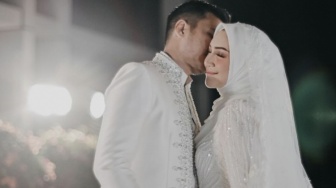 Kabar Bahagia: Melody Prima Resmi Menikah Dengan Ilham Akbar Prawira