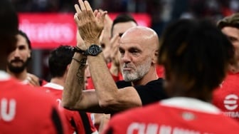 Ambil Privat Bahasa Inggris, Stefano Pioli Mendarat di Manchester United?