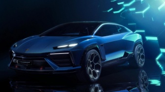 Lamborghini Tetap Setia pada Mesin Bensin, EV Masih Jauh