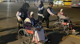Bantu Jemaah Lansia di Armuzna, PPIH Arab Saudi Dapat Tambahan 100 Kursi Roda