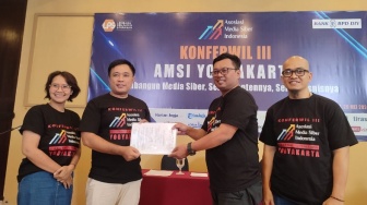 Agung Purwandono dan Rendy Adrikni Sadikin Terpilih Sebagai Pimpinan AMSI Yogyakarta 2024-2028