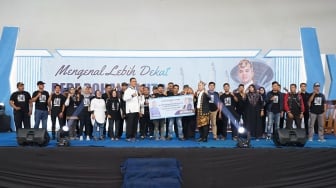 Crazy Rich Cilegon Guyur Puluhan UMKM Rp100 Juta: Saya Ingin Mereka Memotivasi yang Lain