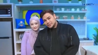 Restu Camer? Inara Rusli Pamer Foto Bareng Ivan Gunawan dan Ibunda