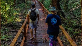 Keunikan Kampung Merabu, Desa Wisata di Kawasan Karst Sangkulirang Mangkalihat