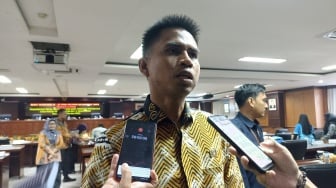 Sutomo Jabir Tanggapi Santai Pencopotan Spanduk oleh Satpol-PP Bontang