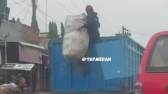 Viral Video Bajing Loncat Jarah Muatan Truk di Medan, Polisi Ciduk Pelaku