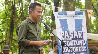 Buka Gelar Produk Pasar Leuweung Bekasi,  Bey Dorong Rutin Digelar Seminggu Sekali