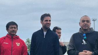 Cesc Fabregas Pantau Langsung Latihan Timnas Indonesia U-20, Cari Bibit Potensial?