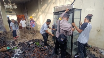 Kebakaran Rumah di Sukadana Lampung Timur, 1 Orang Alami Luka Bakar Serius