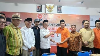 Irianto Lambrie Mendaftar di PKS, Siap Ramaikan Pilgub Kaltim 2024