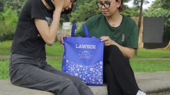 Eco Bag Competition 2024: Ajang Unjuk Kreatif untuk Mendorong Anak Muda Sadar Lingkungan